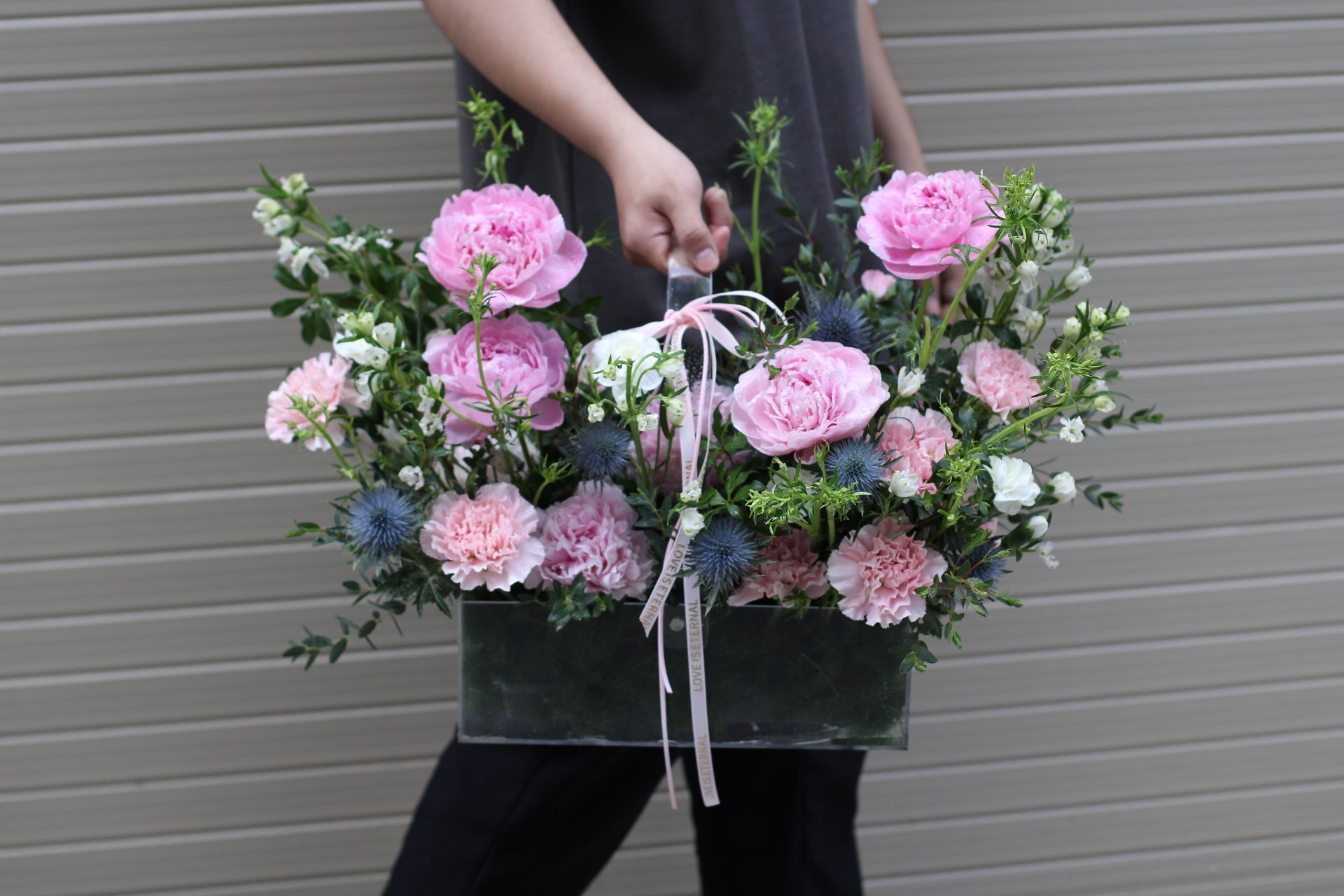 Elegant Bloom Basket — GH742