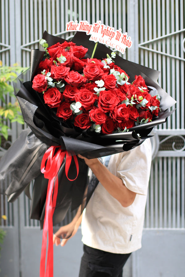 Blissful Bloom Bouquet — BH948