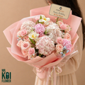 BQ010 Dreamy Garden Bouquet